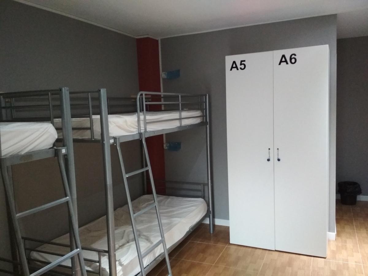 Galerna Zarautz Hostel Ngoại thất bức ảnh